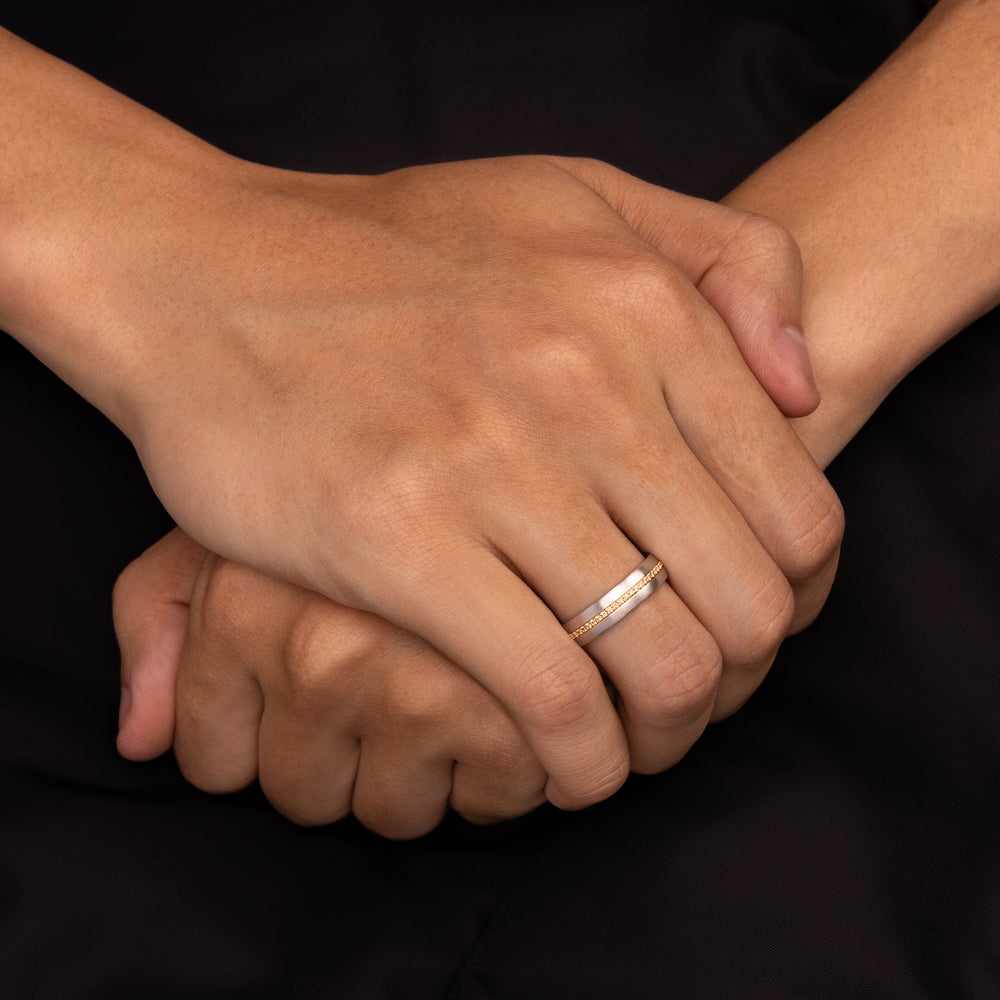 Miles Ring (5mm, White Partially Iced)